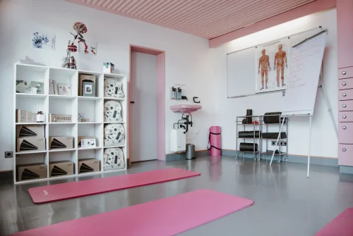 Liebscher & Bracht Schmerztherapie in Bayreuth - Behandlungsraum